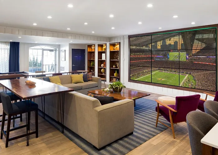 - W Msp Airport Area By Ihg