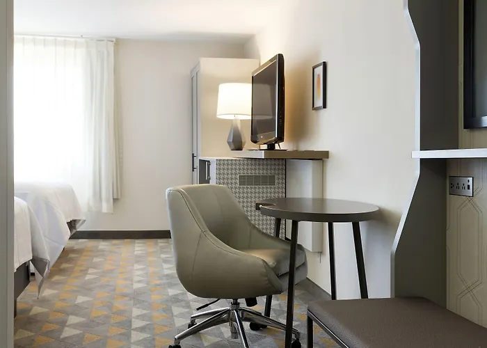 - W Msp Airport Area By Ihg Hotel