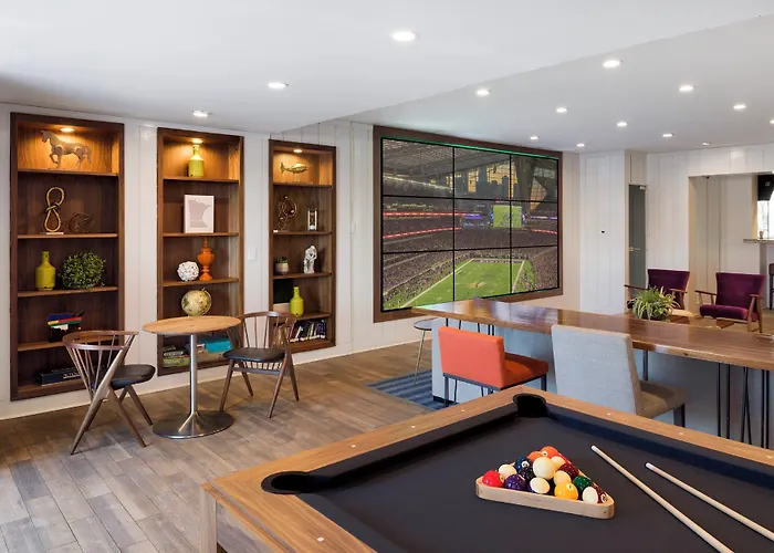 - W Msp Airport Area By Ihg Hotel Bloomington