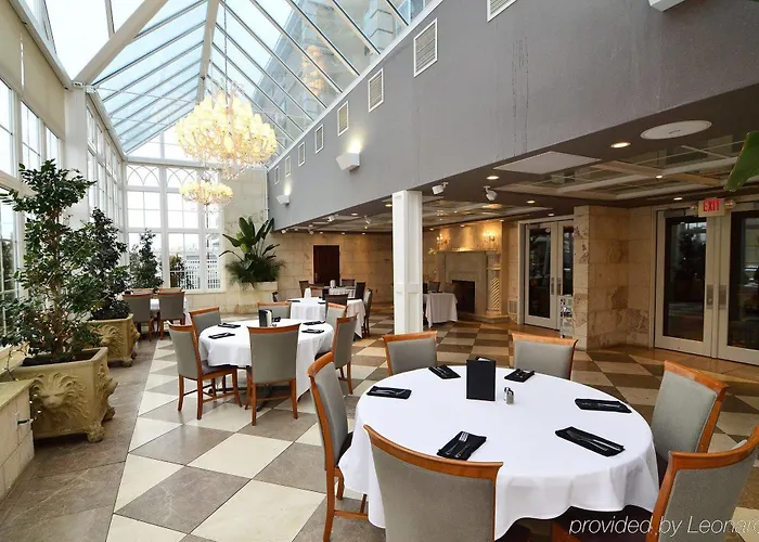 - W Msp Airport Area By Ihg Hotel 3*